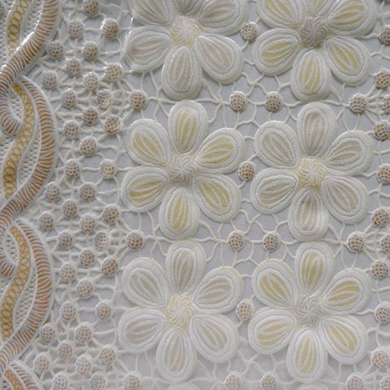 Ніжна скатертина-клейонка на кухонний стіл