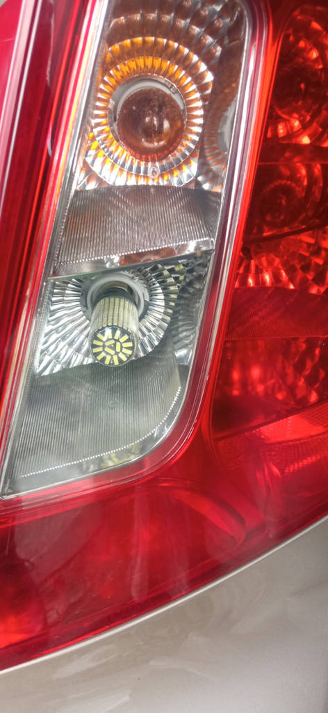 Лампа Заднього ходу 1156-150LED WHT 30W (Дуже яскрава, CAN-BUS, цоколь1156 BA15S P21W (180°), 12V-24V) - фото покупців 1