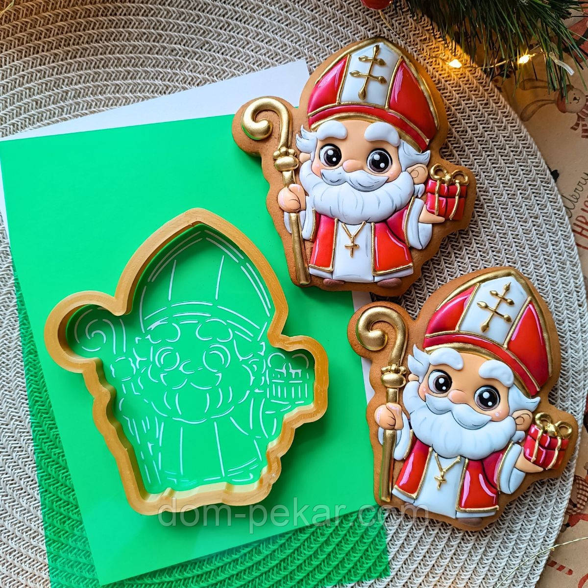 Святий Миколай вирубка з трафаретом 11*10 см (TR-2)