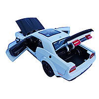 Машинка металева Dodge Challenger SRT Додж біла 1:24 звук світло відкр двері баг капот 20*7*5,5см (GT-12099), фото 8
