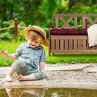 Садова лавка з місцем для зберігання