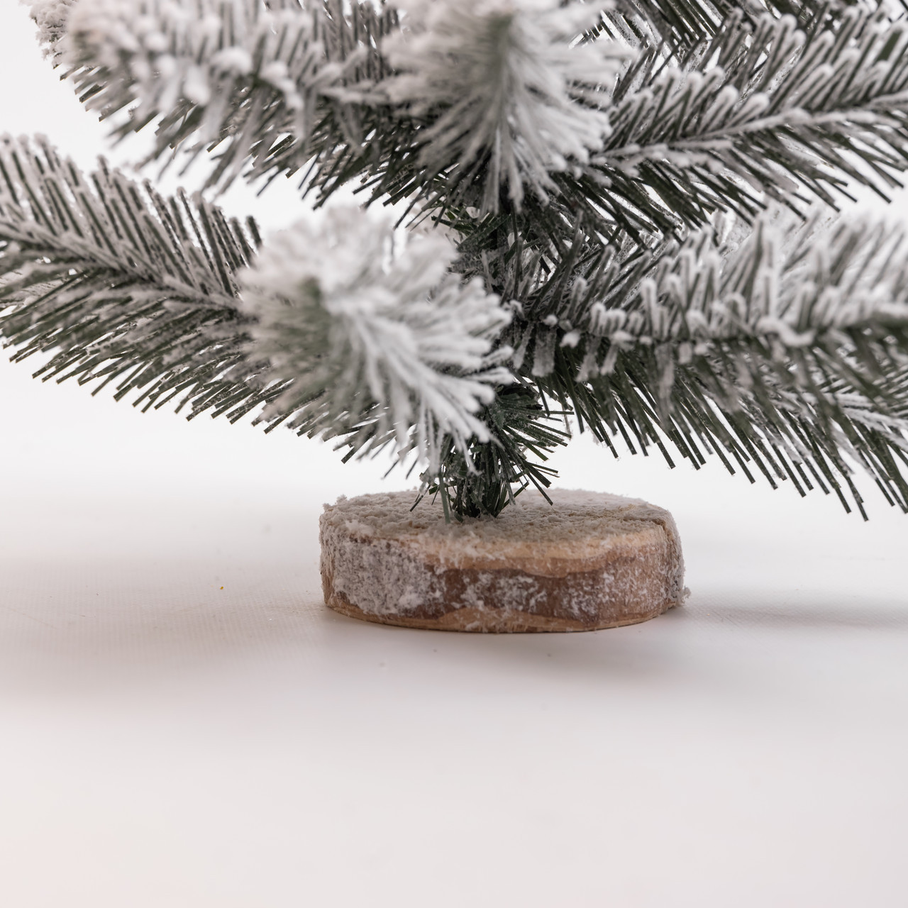 Штучна новорічна міні ялинка «Полонинська» зимова 45 см SOK-M-04-2