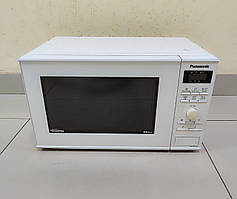 Інверторна мікрохвильова піч (НВЧ) Panasonic NN-GD351W з Німеччини з гарантією