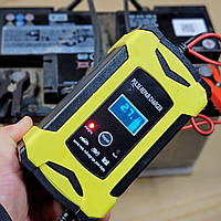 Зарядное устройство для автомобильного аккумулятора 12В 4А универсальное для авто и мотоциклов с защитой и дисплеем BROWN