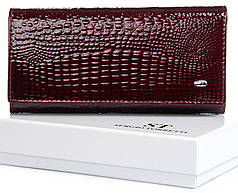 Гаманець шкіряний лаковий жіночий бордовий полегшений з монетницею зовні на змійці Sergio Torretti LR W501