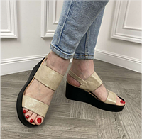 Босоножки из натуральной кожи бежевые для женщин удобные для летних прогулок и отдыха на природе BROWN