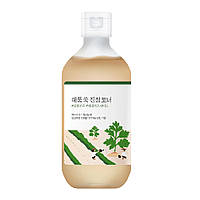 Заспокійливий тонер з морським полином ROUND LAB Mugwort Calming Toner 300 ml