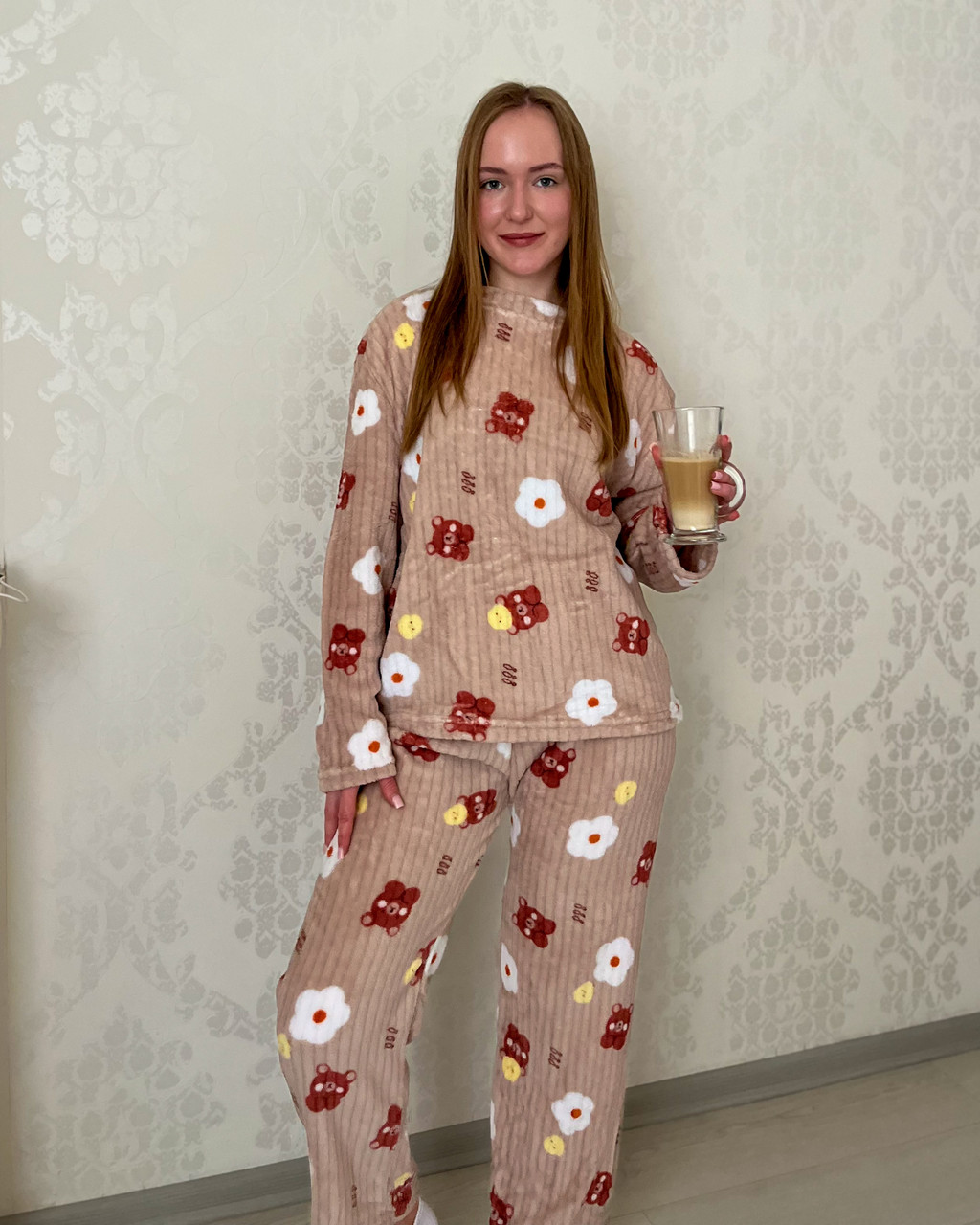 Махрова жіноча піжама коричневого кольору з ведмедиками, універсальний розмір S–M, фото 1