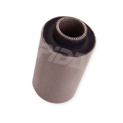 Сайлентблок переднього Нісан Pick Up 97- передній (нижнього) важеля, фото 1