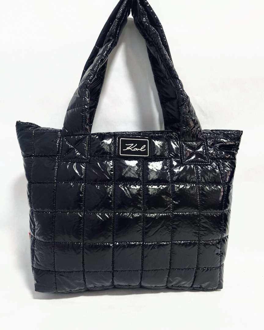 Модна сумка жіноча болоньєва лакова 44*30см чорна (200-557)