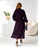 Плаття міді вельветове-сорочка з поясом та воланом, колір баклажан батал, фото 5