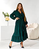 Плаття міді вельветове-сорочка з поясом і воланом, колір смарагдовий батал, фото 2