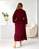 Плаття міді вельветове-сорочка з поясом і воланом, колір бордовий батал, фото 5