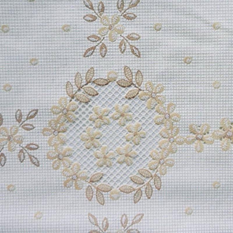 Красива  скатертина-клейонка на кухонний стіл біло-бежева