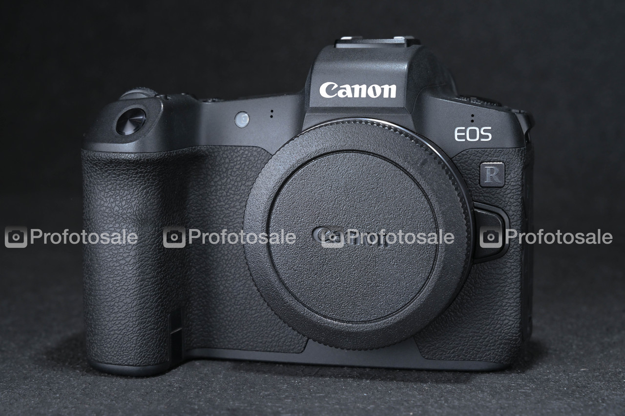 Фотоапарат Canon EOS R, фото 1