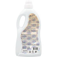 Засіб для чищення килимів універсальний очищувальний засіб для килимів м'яких меблів та автомобілів 1 л