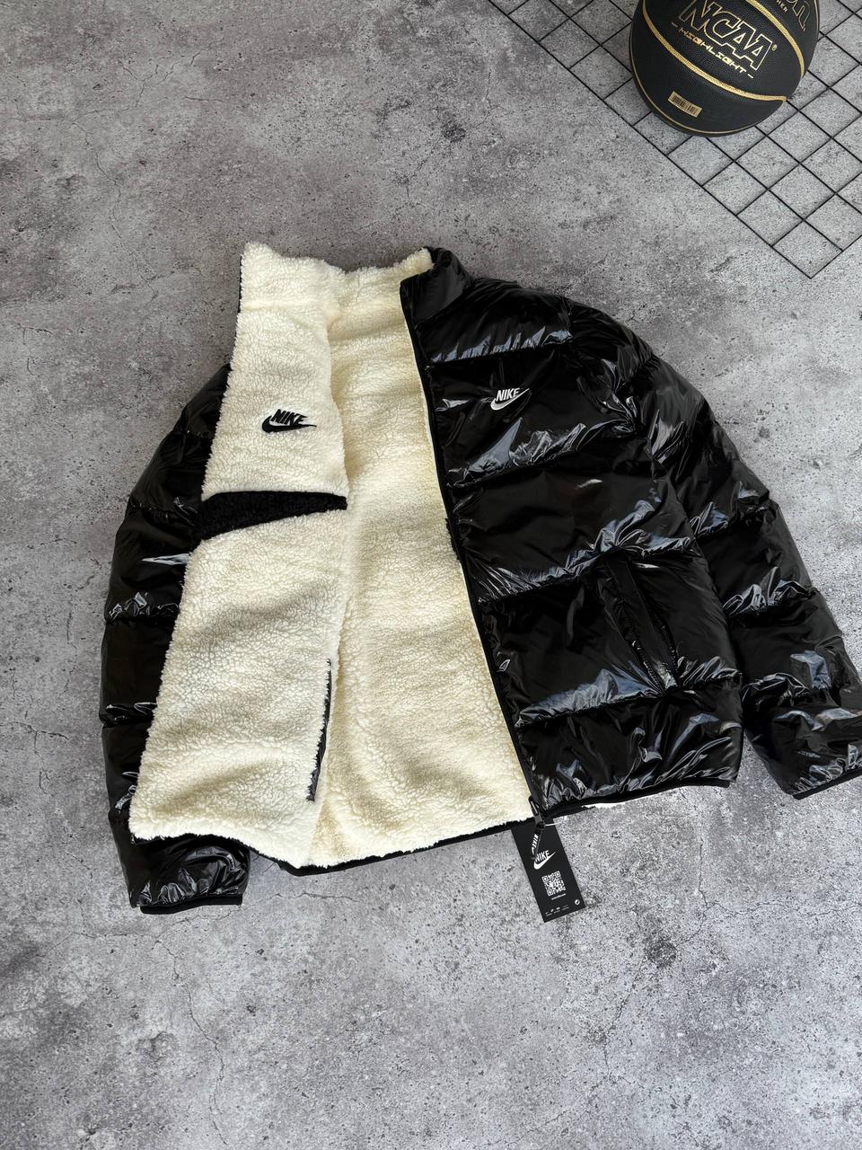 Зимовий пуховик двухсторонній Nike Black White тедді Куртка зимова Найк чорна глянцева тепла