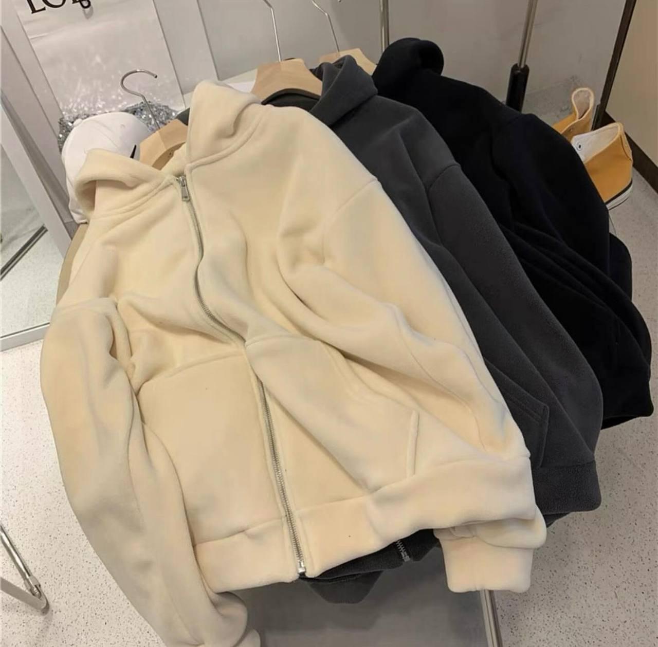 Худі жіноче утеплене «Зіпка» НОРМА Модель: 6260-1826 Колір: чорний, світло-молочний, графіт, шоколад, бордо, фото 1