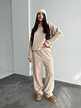 Теплий бежевий жіночий спортивний костюм "Oversize" з плюшевого дабл-флісу, фото 2