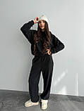Теплий чорний жіночий спортивний костюм "Oversize" з плюшевого дабл-флісу, фото 2