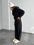 Теплий чорний жіночий спортивний костюм "Oversize" з плюшевого дабл-флісу, фото 9