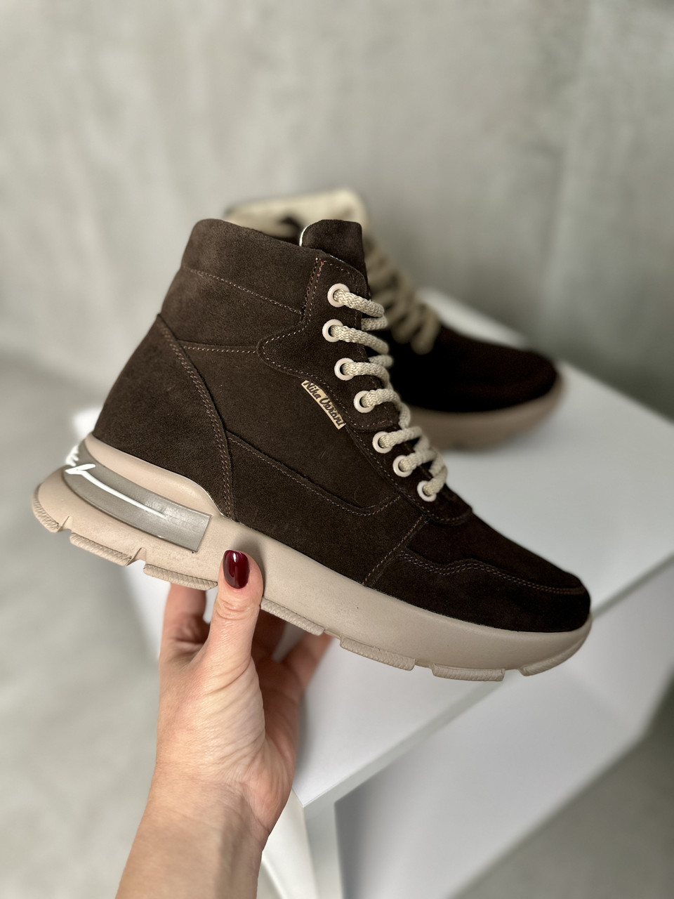 Замшеві шоколадні черевики зі шнурівкою 36-41, фото 1