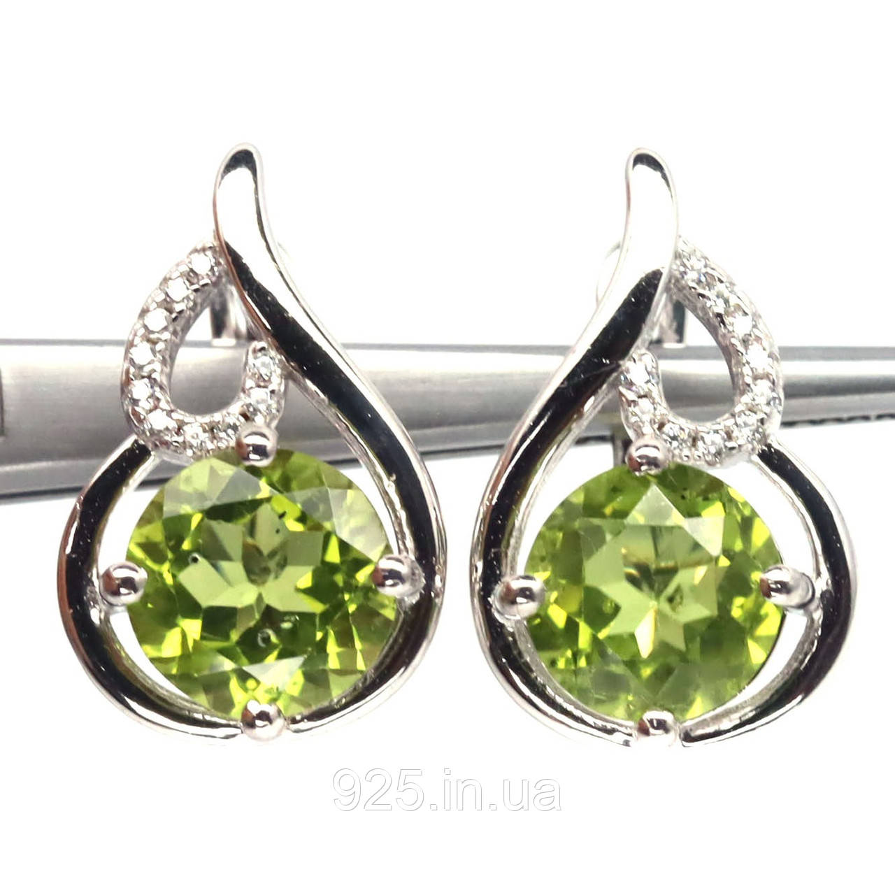 Сережки. Натуральний перидот. Срібло 925., фото 1