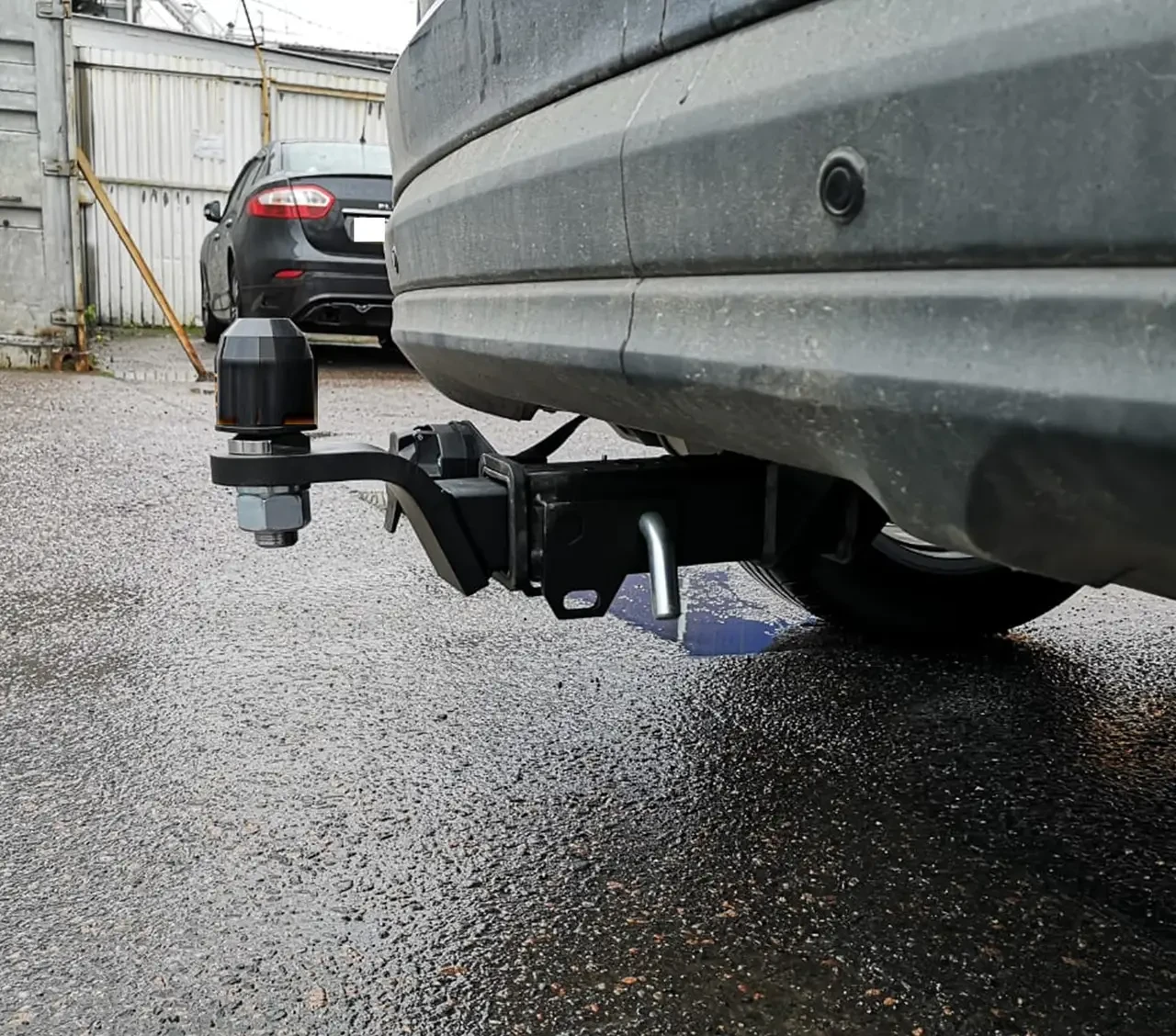 Фаркоп - Toyota Land Cruiser (J100) Позашляховик (1996-2007) вставка під квадрат