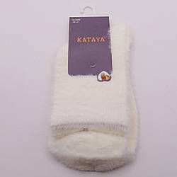 Норкові шкарпетки пухнасті 36-41 білі Cataya 2956