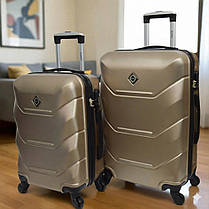 Набір валіз на колесах Bonro 2019 — 2 шт (M + L) середня і велика дорожні пластикові шампань з кодовим замком і висувною ручкою, фото 2