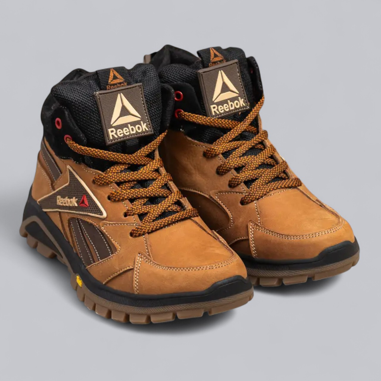 Підліткові зимові шкіряні черевики, кросівки на блискавці коричневі натуральна шкіра на хутрі для хлопчика підлітка, розмір 36-39, фото 1