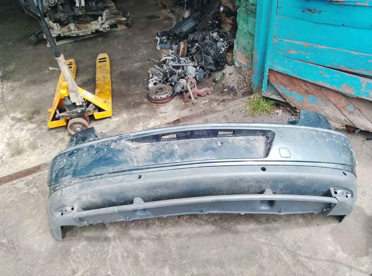 Вітаю зацікавлених на авто розборці Чемпіон !!!<br />
 Предметом оголошення є Бампер Задній Renault Vel Satis 2002 - 2009 7701206879<br />
 Фактичний стан на фото. Гарантія 14 днів на встановлення та перевірку<br />
 Висилаємо по всій Україні по передоплаті на транспортні витрати!<br />
 Наявність та асортимент на складі постійно змінюються.<br />
 Точні деталі уточняйте по телефону +380973363743 — фото 1