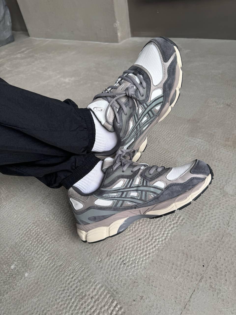 Кросівки чоловічі сірі зимові Asics Gel NYC Grey White Gore-Tex (18608), фото 1