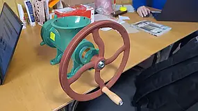 Головна частина м'ясорубки промислової Vektor XH-32 300 кг/год потребує монтажу