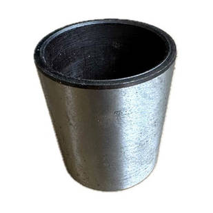 ВТУЛКА ВЕРТИКАЛЬНОГО ШАРНІРА 125.30.136 ТРАКТОРА Т-150