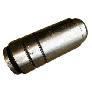 ВІСЬ ВЕРТИКАЛЬНОГО ШАРНІРА 151.30.137-1 ТРАКТОРА Т-150