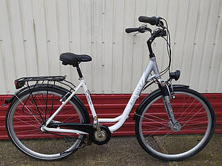 Велосипед бу з Європи  ALU CITY на планетарці Shimano Nexus 28/7