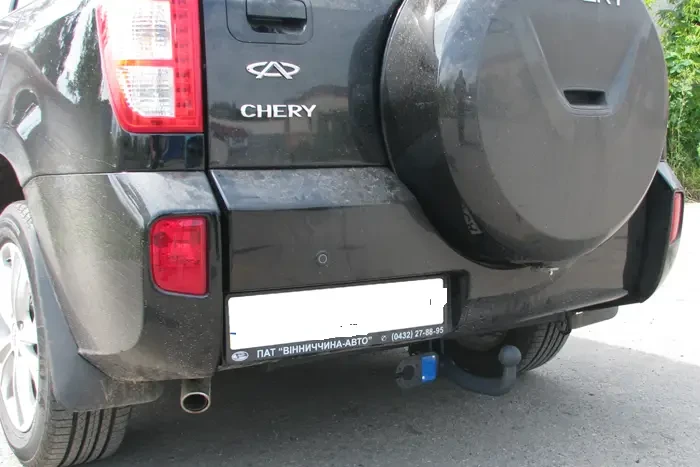 Фаркоп Chery Tiggo (T11 рестайлінг FL) Кросовер (2012--) з'ємний на двох болтах