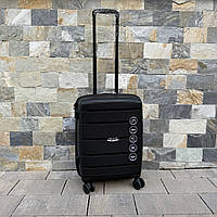 Валіза дорожня мала з поліпропілену Wings HWF03 S Чорний