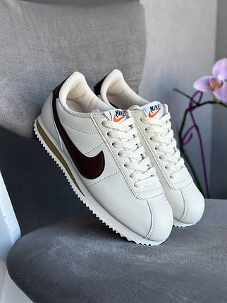 Жіночі кросівки Nike Cortez Beige Brown cacao Найк Кортез бежеві какао шкіряні демісезон унісекс модель, фото 1