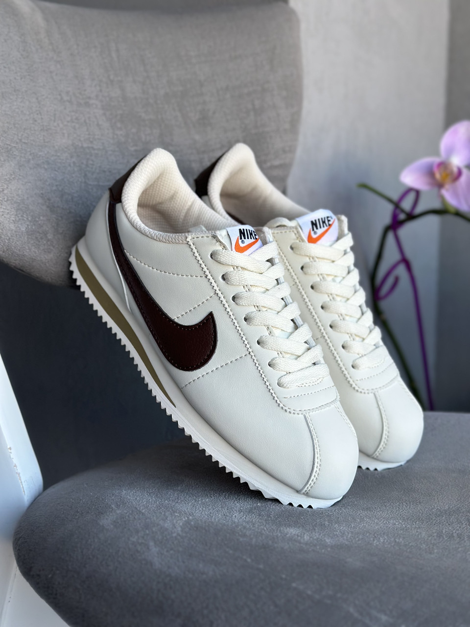 Жіночі кросівки Nike Cortez Beige Brown cacao Найк Кортез бежеві какао шкіряні демісезон унісекс модель