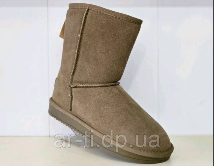 Уггі жіночі зимові 36-39 розміру 36