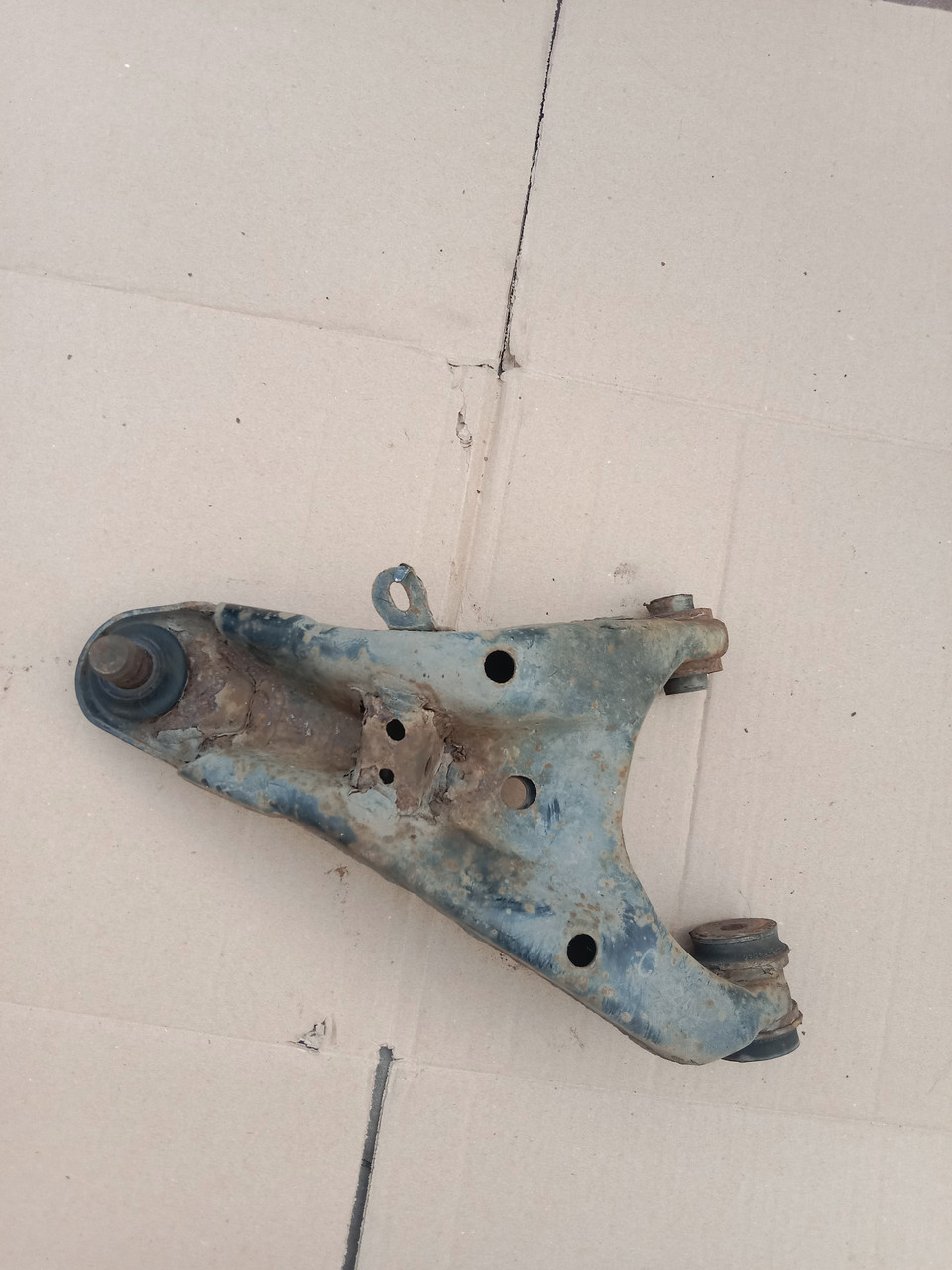 Ричаг верхній задній правий Subaru Legacy 15-19 20252FJ020