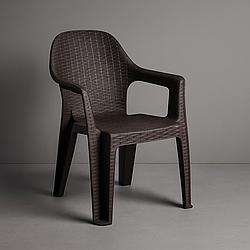 Вуличний стілець з підлокітниками із міцного пластику Міла коричневий - штабельований, для вулиці або тераси продаж від 2 шт