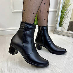 Жіночі черевики на невисоких підборах, натуральна шкіра