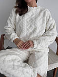 Теплий молочний махровий домашній костюм (або піжама) з фактурним візерунком, фото 9
