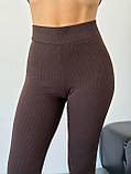 Утеплені коричневі жіночі лосини з трикотажу в рубчик на флісі, фото 10