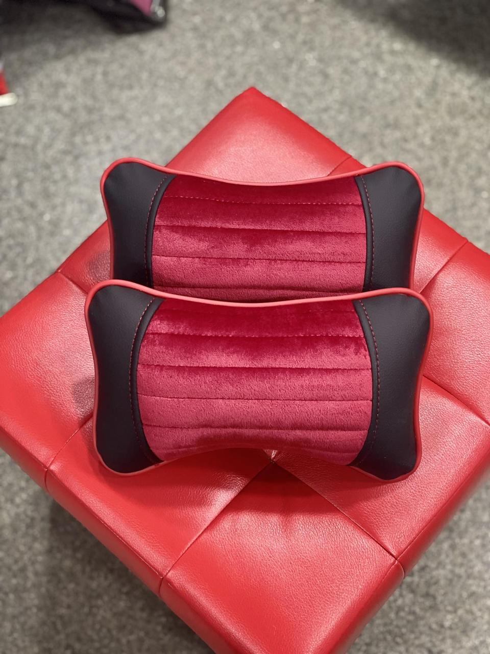 Ортопедична подушка на підголівник для шиї в автомобіль з екошкіри, модель Monaco, червона, фото 1