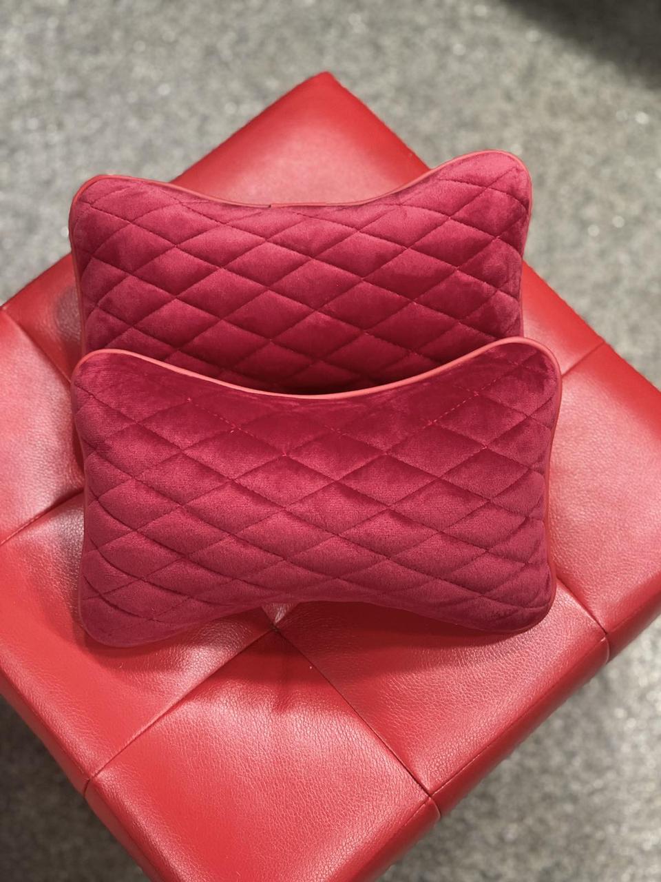 Ортопедична подушка на підголівник для шиї в автомобіль з екошкіри, модель City, червона, фото 1