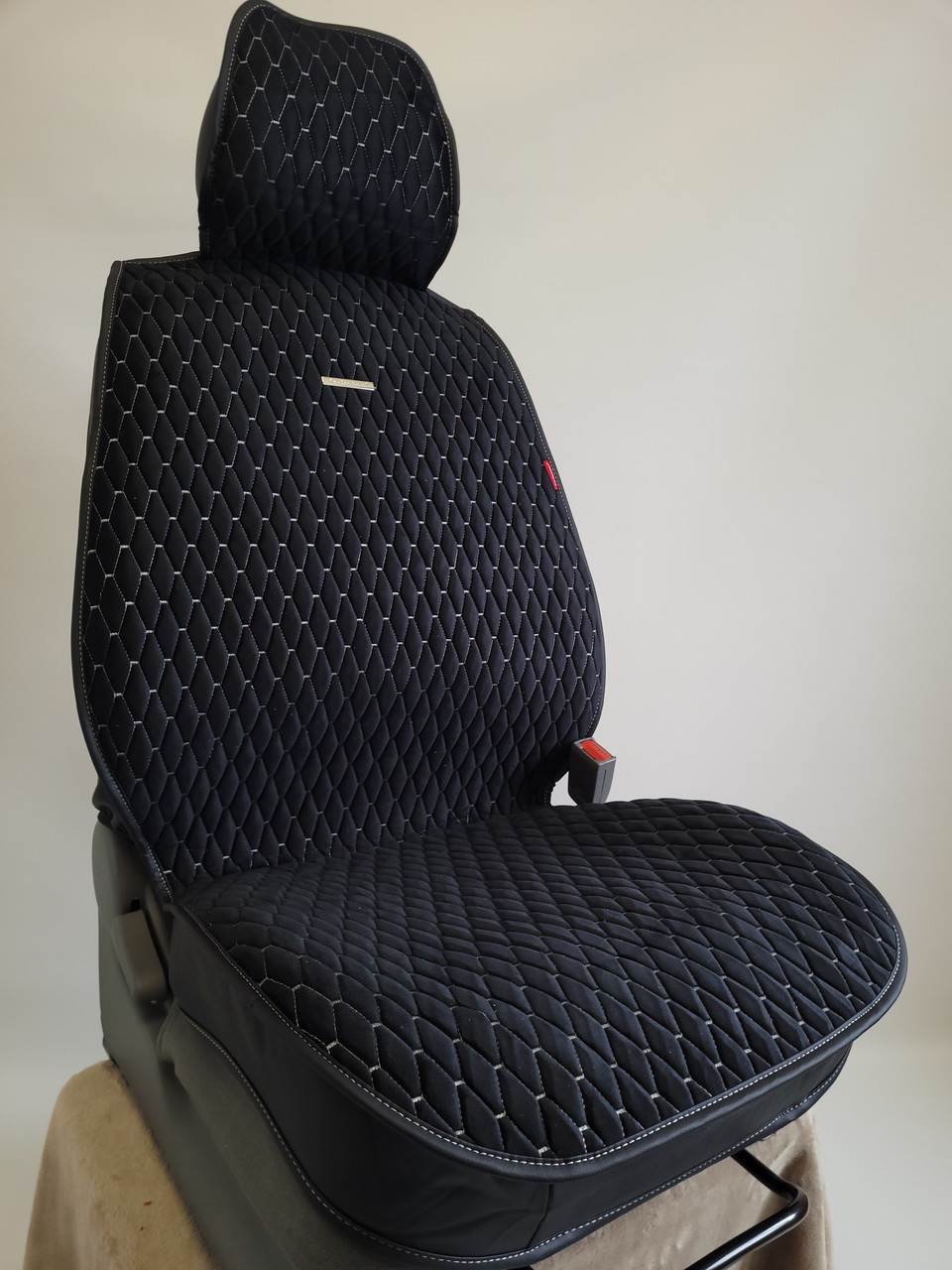 Універсальні автомобільні чохли, накидки на сидіння Rybin (черный с серой ниткой), фото 1